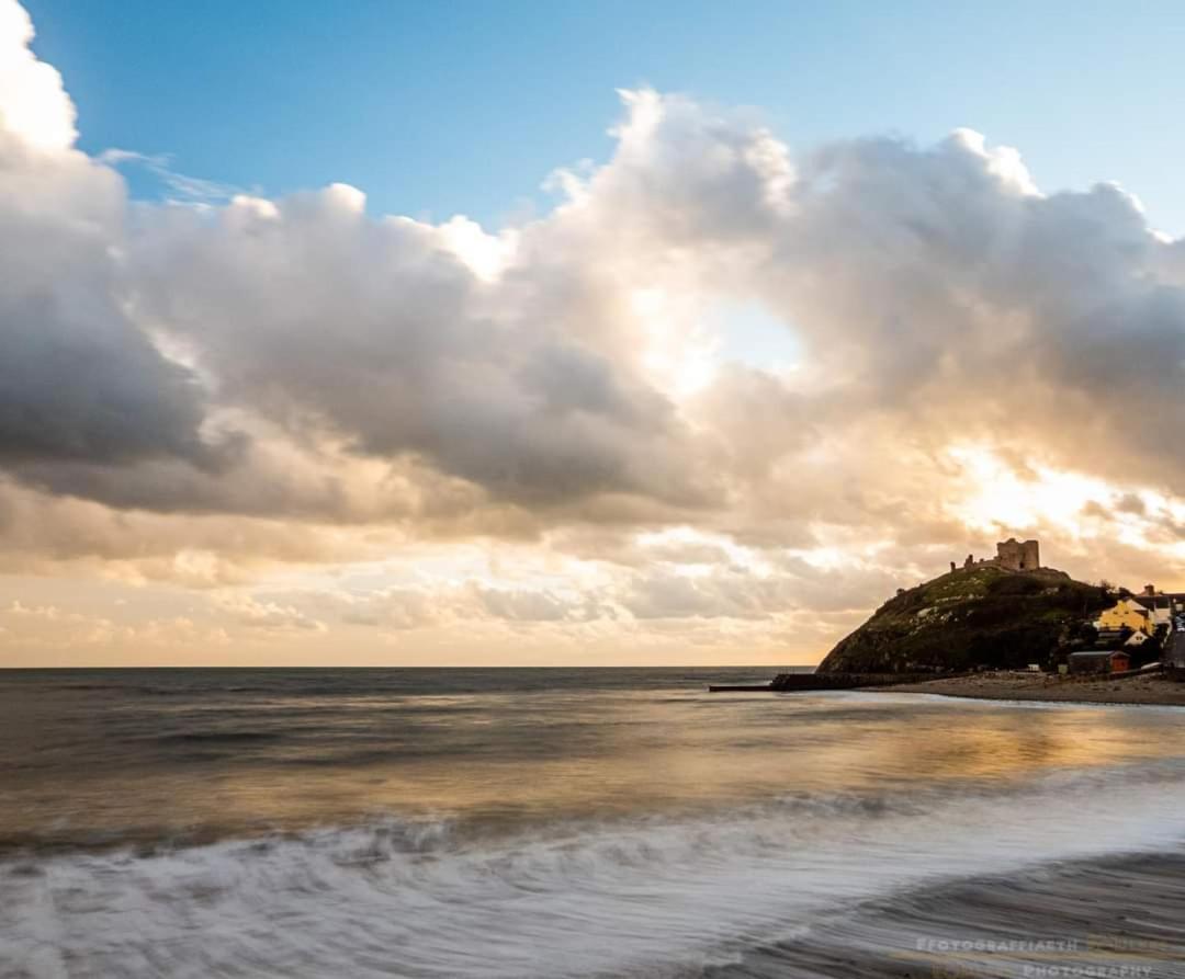 Craig-Y-Mor Hotell Criccieth Eksteriør bilde